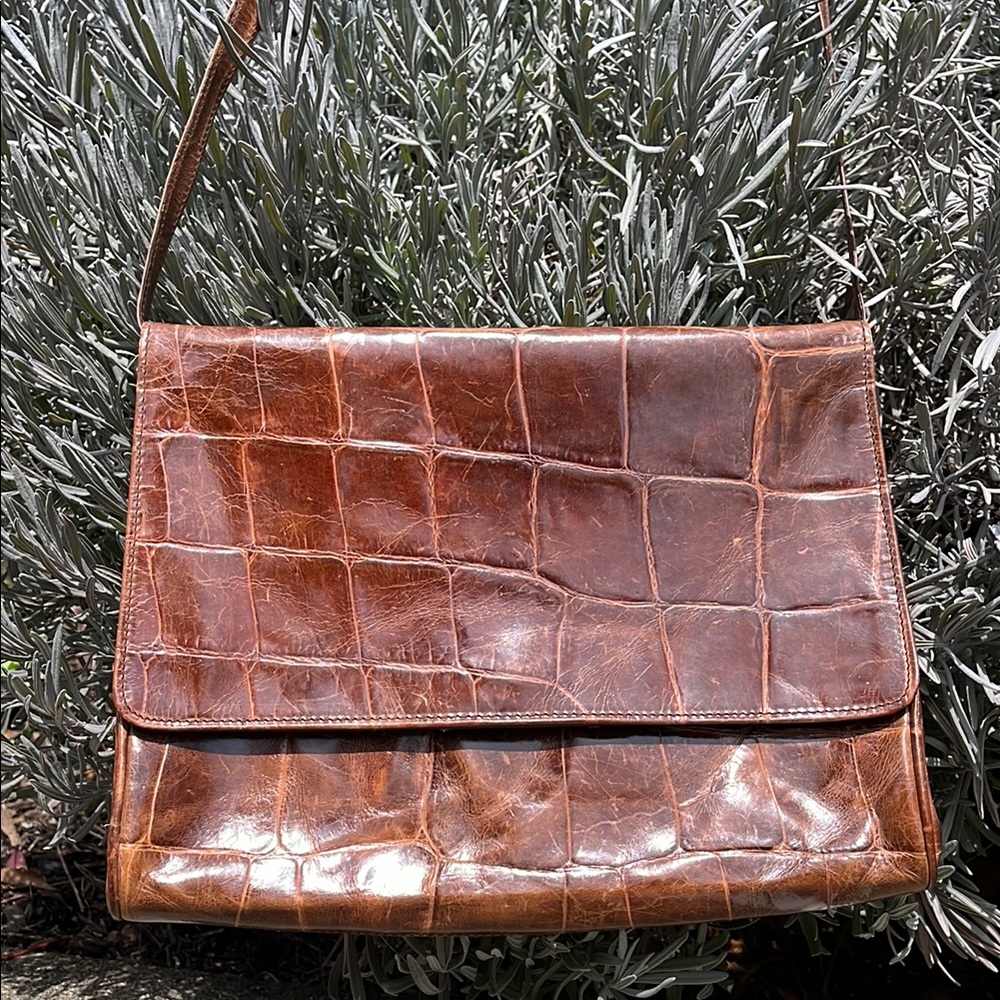 🇮🇹 80s Lord & Taylor Shoulder or Clutch Bag